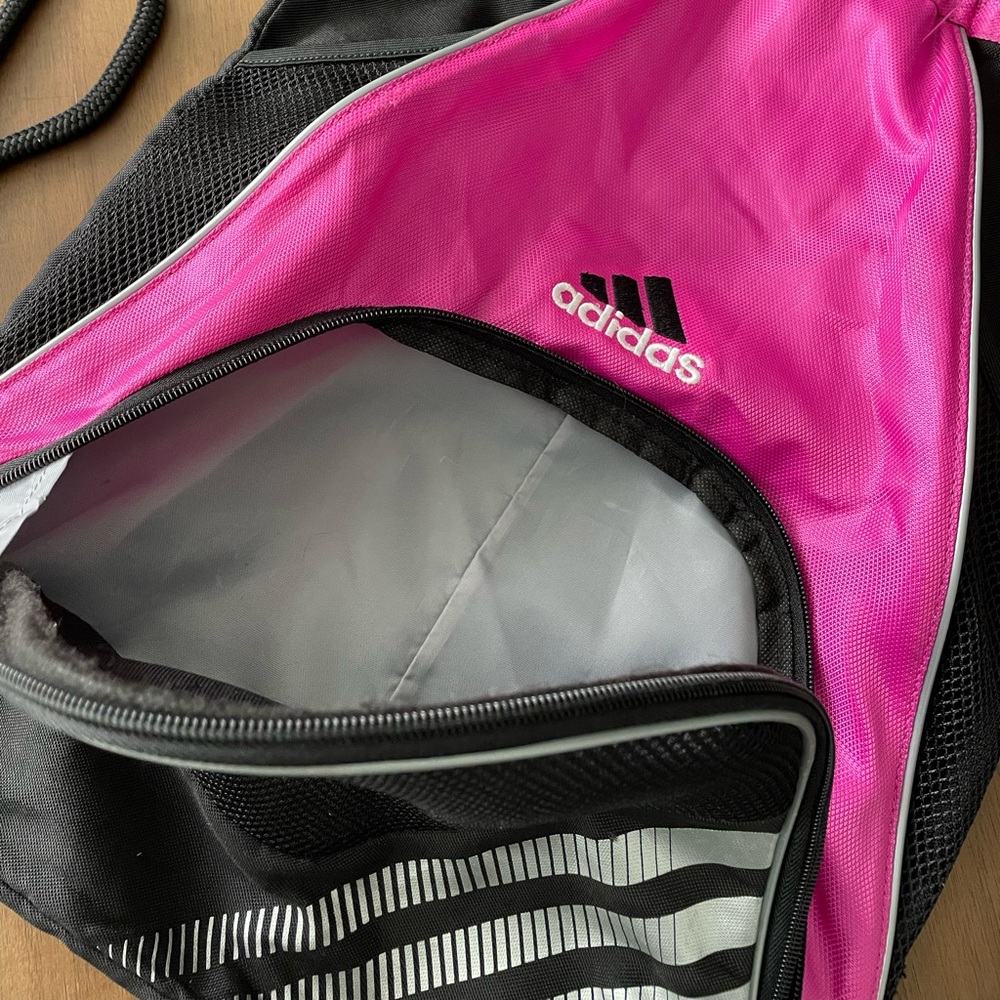Adidas Drawstring Bag - Picture 4 of 9